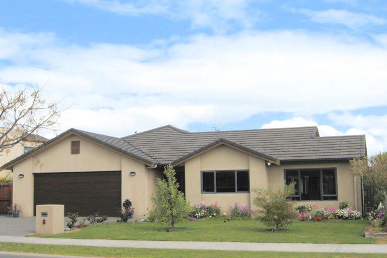 Photo of property in 8 Kahira Crescent, Papamoa Beach, Papamoa, 3118