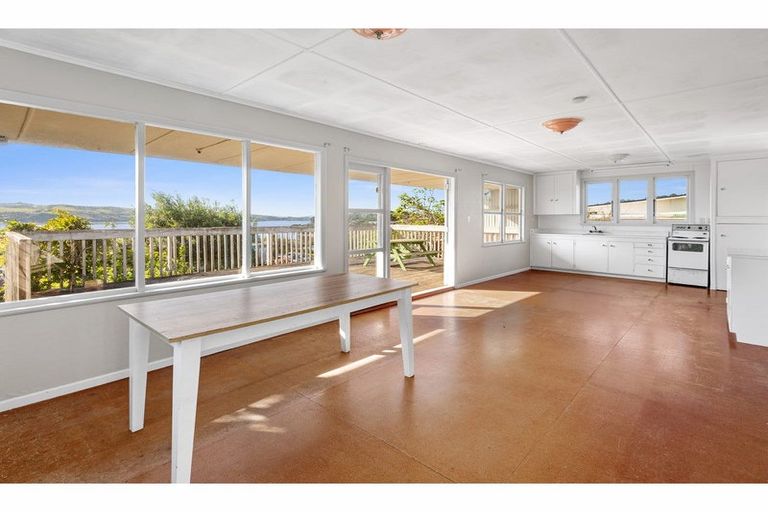 Photo of property in 15 Padget Lane, Tinopai, 0593