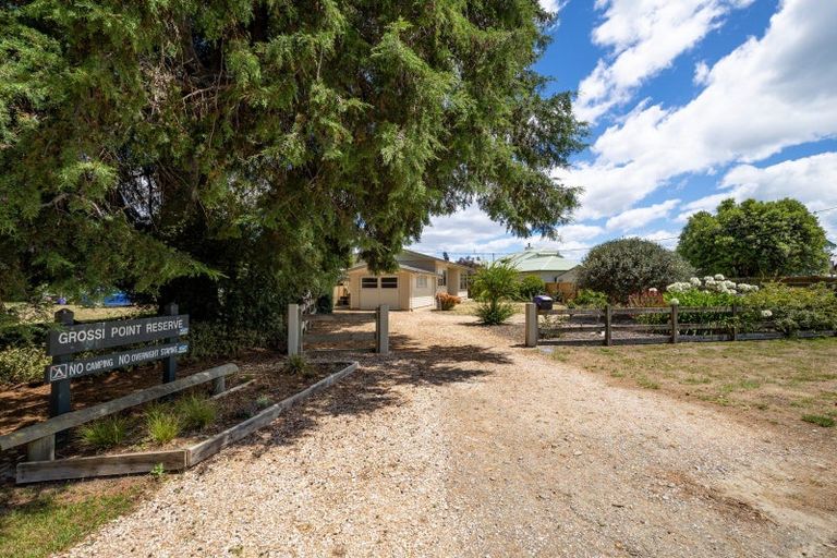 Photo of property in 56 Tahi Street, Mapua, 7005