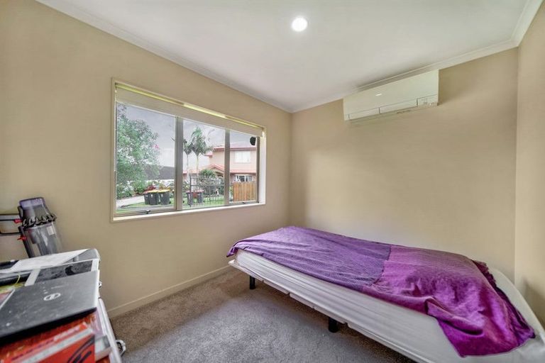 Photo of property in 14 Brunswick Rise, Mangere, Auckland, 2022