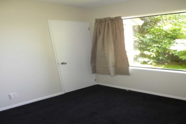 Photo of property in 70b Middlepark Road, Sockburn, Christchurch, 8042