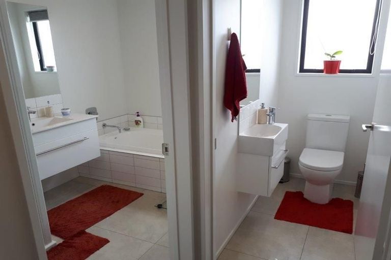 Photo of property in 1 George West Square West, Wigram, Christchurch, 8025