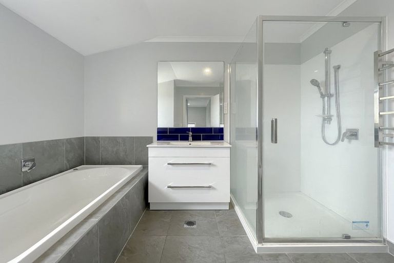 Photo of property in 138c Tuhikaramea Road, Dinsdale, Hamilton, 3204