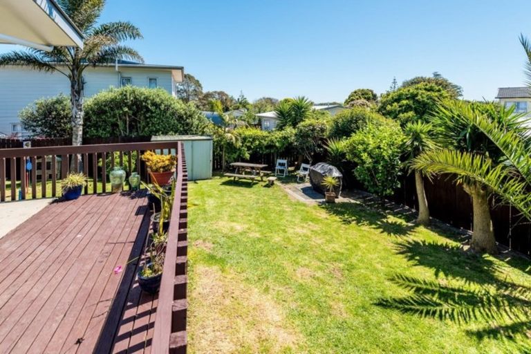 Photo of property in 4 Yearsley Place, Manurewa, Auckland, 2102