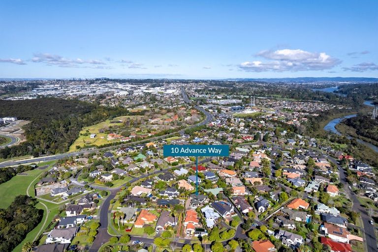 Photo of property in 10 Advance Way, Albany, Auckland, 0632