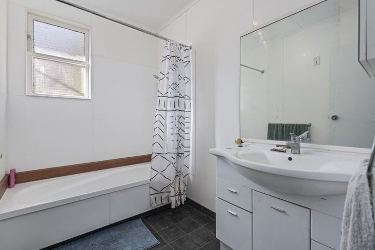 Photo of property in 18 Hammond Street, Bulls, 4818