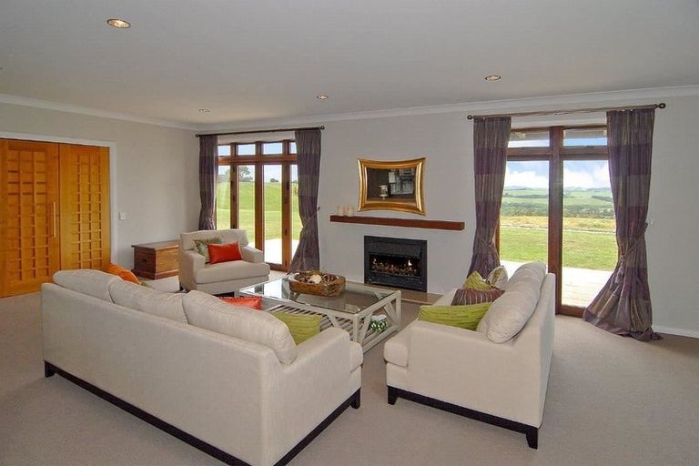 Photo of property in 141 Valley Road, Waitoki, Kaukapakapa, 0871