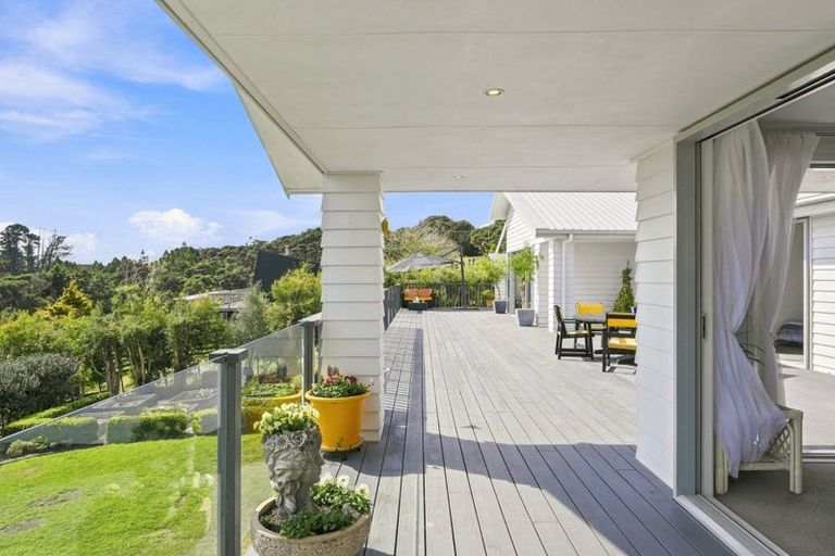 Photo of property in 136 Pinchgut Road, Kaukapakapa, 0873