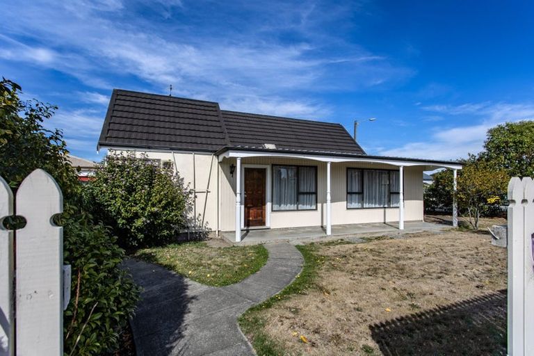 Photo of property in 393a High Street, Rangiora, 7400
