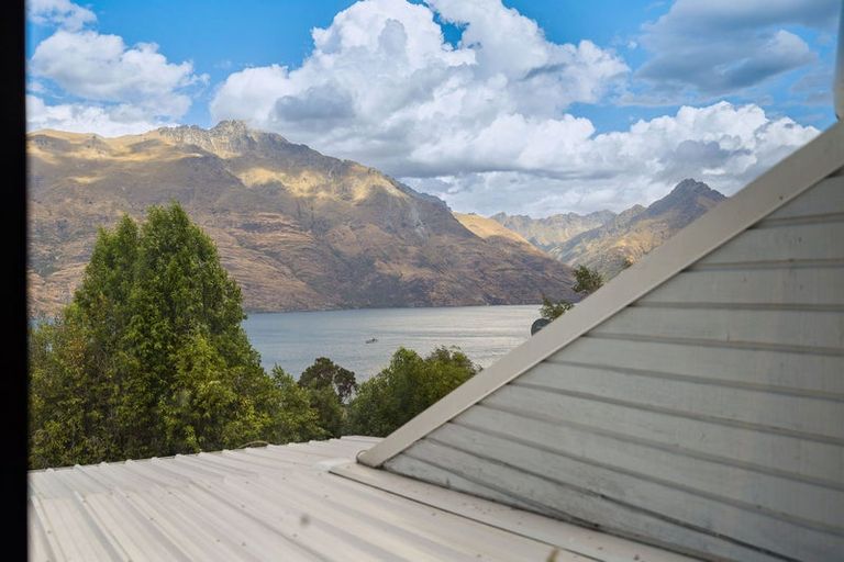 Photo of property in 30b Dart Place, Fernhill, Queenstown, 9300