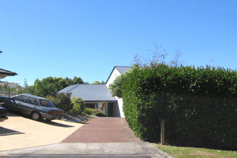 Photo of property in 9 Devana Court, Torbay, Auckland, 0630
