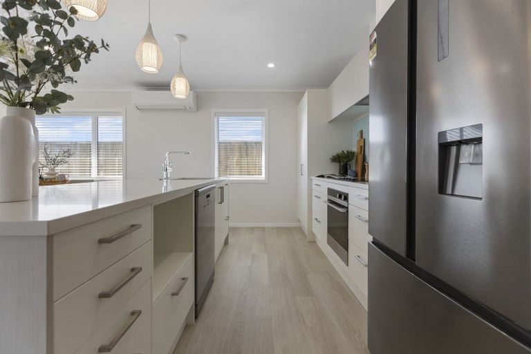 Photo of property in 18 Roka Street, Bell Block, New Plymouth, 4312