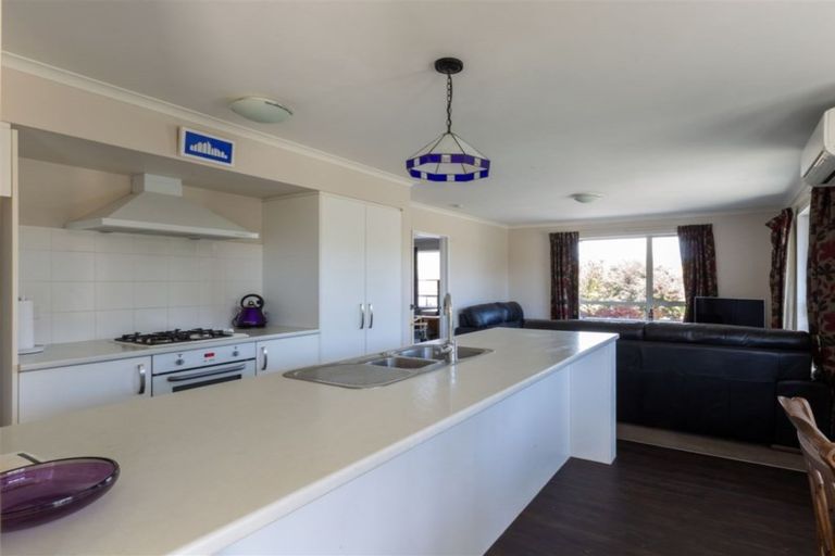 Photo of property in 2 Lilac Way, Stoke, Nelson, 7011