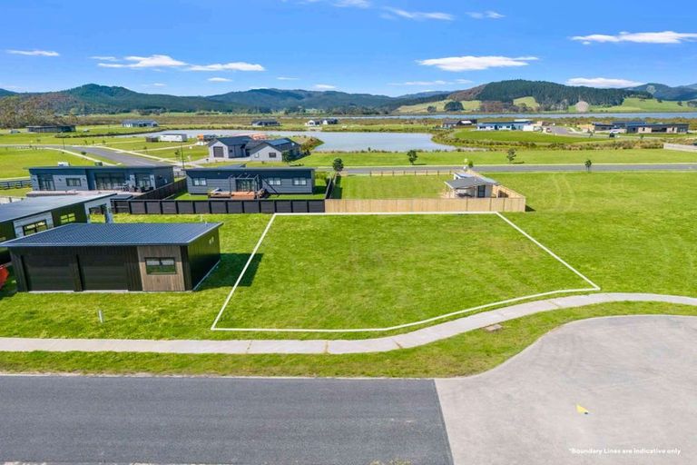 Photo of property in 7 Riria Way, Matarangi, 3592