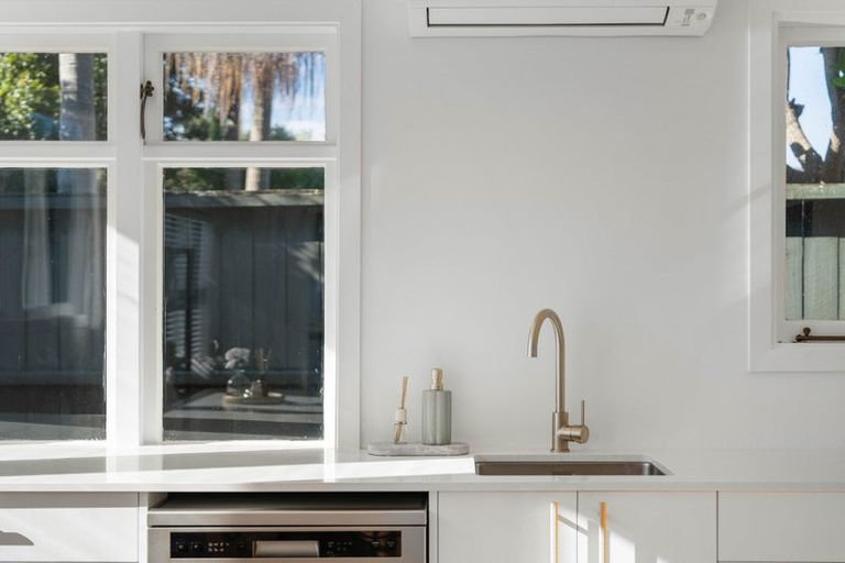 Photo of property in 204 Hetherington Road, Whangamata, 3620