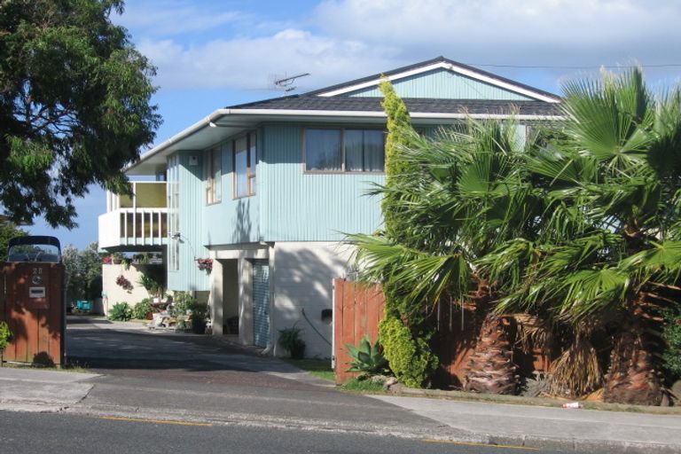 Photo of property in 29 Forrest Hill Road, Milford, Auckland, 0620