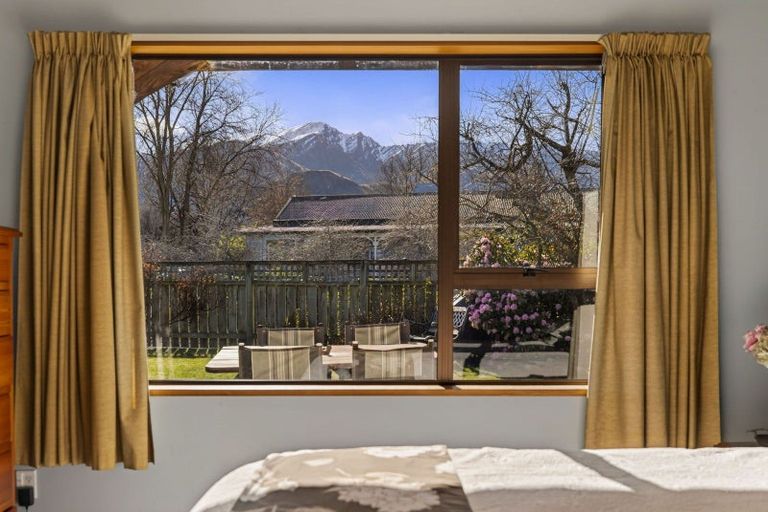 Photo of property in 79 Centennial Avenue, Arrowtown, 9302