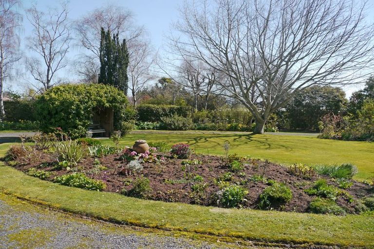 Photo of property in 16 Riccarton Road East, East Taieri, Mosgiel, 9024