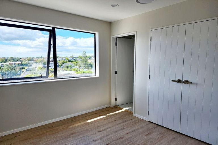 Photo of property in 46b Hart Road, Hauraki, Auckland, 0622
