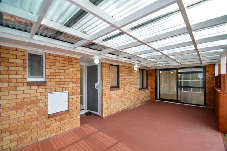 Photo of property in 672 Pakuranga Road, Howick, Auckland, 2010