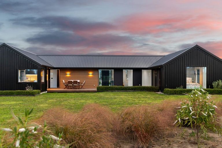 Photo of property in 604 Homebush Road, Kirwee, Christchurch, 7671