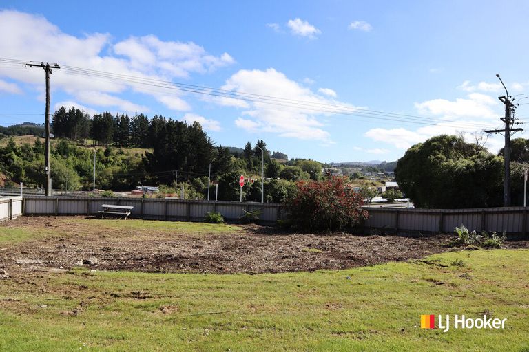 Photo of property in 86 Main South Road, Green Island, Dunedin, 9018