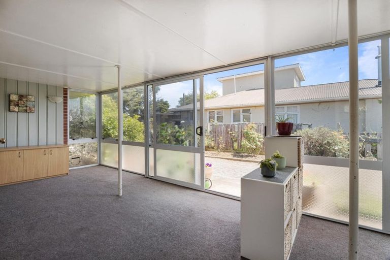 Photo of property in 88 Bickerton Street, Wainoni, Christchurch, 8061