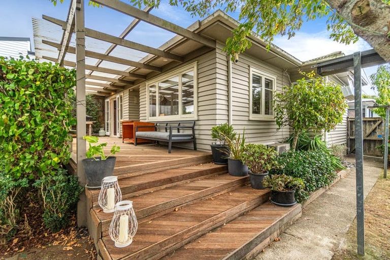 Photo of property in 50 Finnerty Avenue, Howick, Auckland, 2014