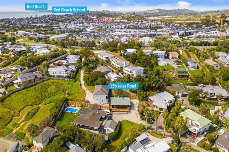 Photo of property in 15 Jelas Road, Red Beach, 0932