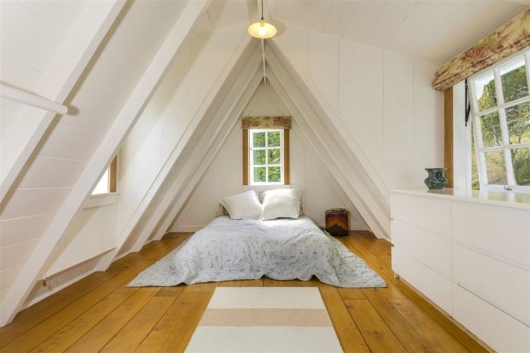 Photo of property in 354 Wairere Road, Waitakere, Henderson, 0782