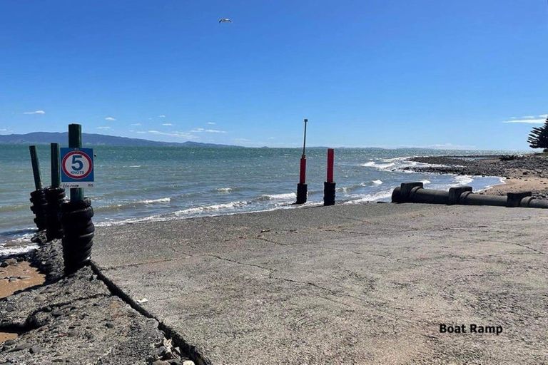 Photo of property in 528a Thames Coast Sh25 Road, Te Puru, Thames, 3575