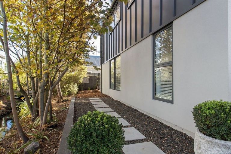 Photo of property in 202c Edgeware Road, Edgeware, Christchurch, 8013