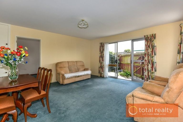 Photo of property in 3/20 Oakhampton Street, Hornby, Christchurch, 8042