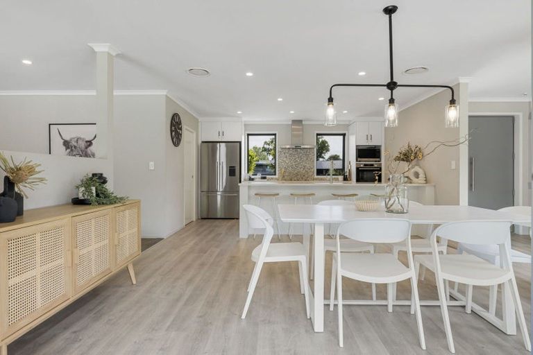 Photo of property in 5 South Oaks Close, Pukemoremore, Cambridge, 3493