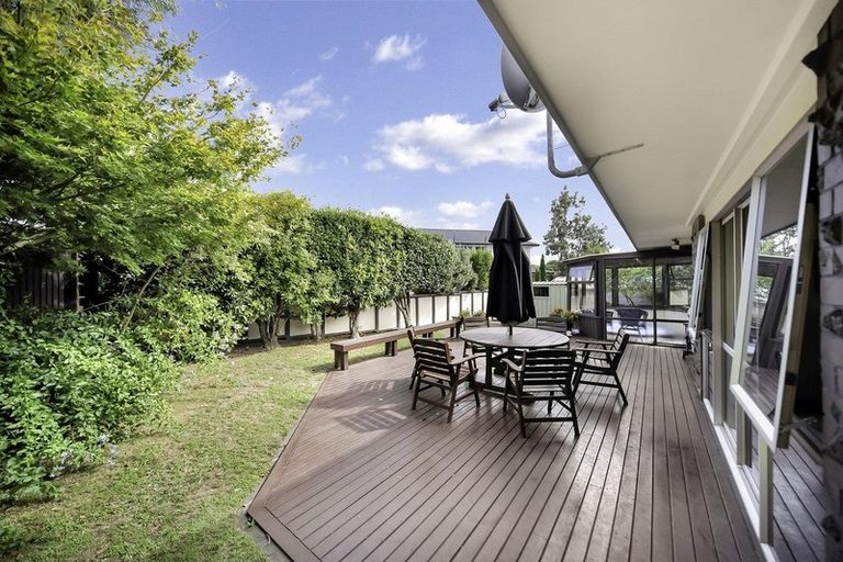 Photo of property in 55 Ray Small Drive, Pahurehure, Papakura, 2113