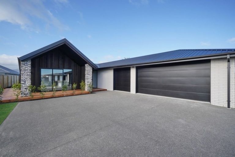 Photo of property in 41 Billington Drive, Halswell, Christchurch, 8025