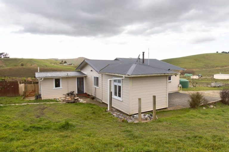 Photo of property in 147 Mangatuna Road, Weber, Dannevirke, 4970