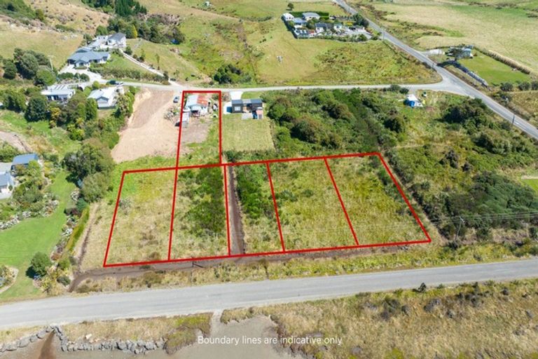 Photo of property in 13 Carrickfergus Street, Waikawa, Tokanui, 9884