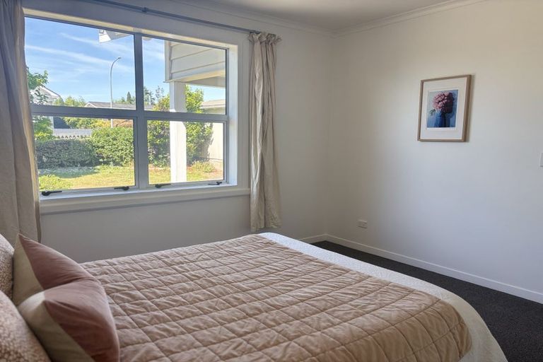 Photo of property in 10 Wallace Road, Waipukurau, 4200