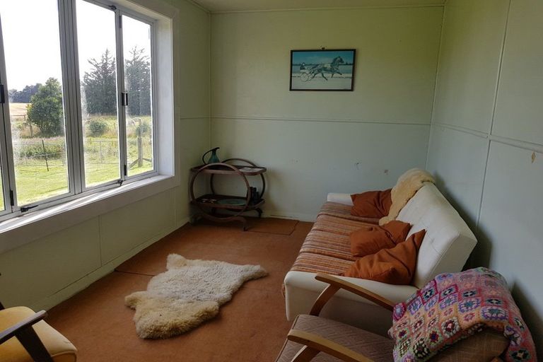Photo of property in 16 Waiwera Gorge Road, Waiwera South, Clinton, 9584