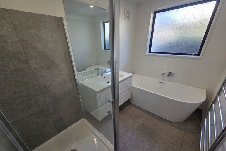 Photo of property in 1/17 Garreg Road, Fendalton, Christchurch, 8052