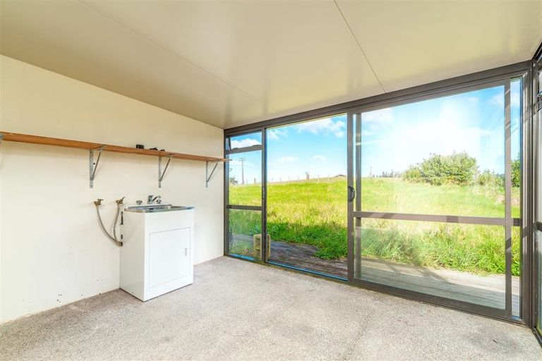 Photo of property in 2036 East Coast Road, Stillwater, Silverdale, 0993