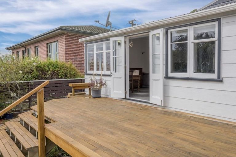 Photo of property in 153 Wellington Road, Paekakariki, 5034
