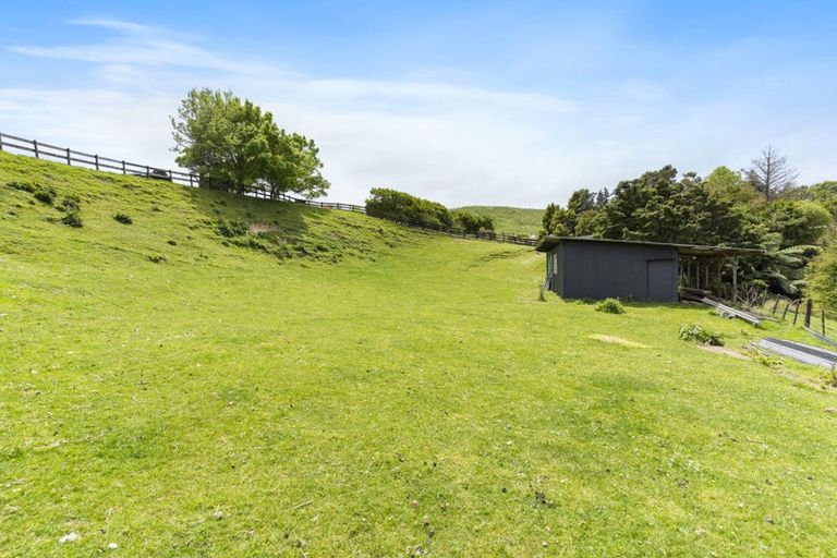Photo of property in 577 Redoubt Road, Flat Bush, Auckland, 2019