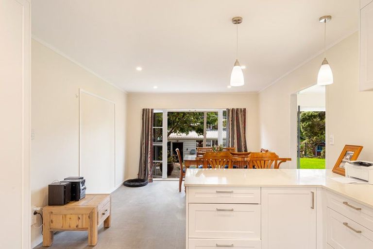 Photo of property in 23 Snapper Road, Stillwater, Silverdale, 0993