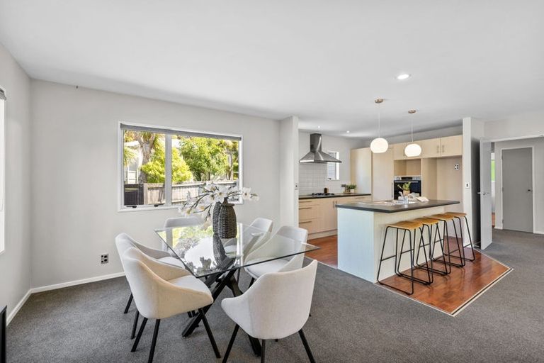 Photo of property in 3a Whareora Terrace, Cashmere, Christchurch, 8022