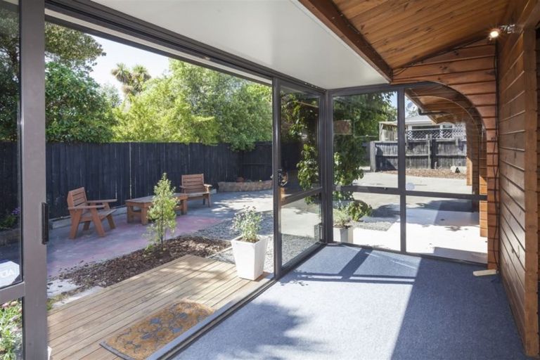 Photo of property in 7a Prestons Road, Redwood, Christchurch, 8051