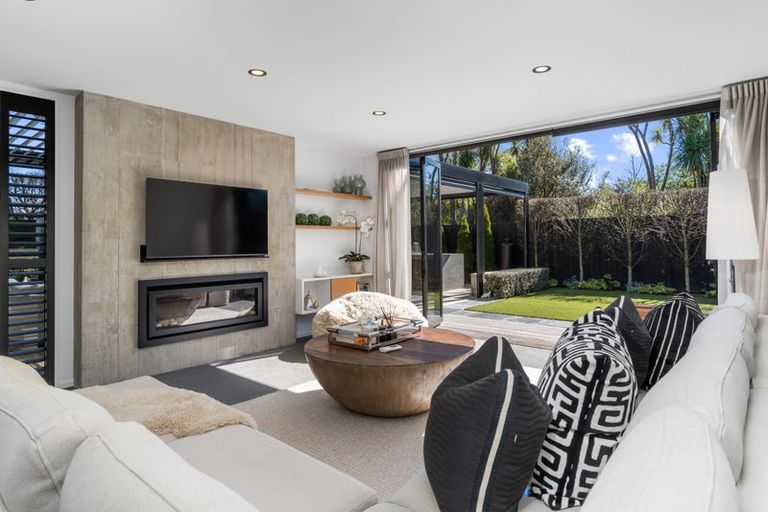 Photo of property in 26 Bannister Place, Ilam, Christchurch, 8053