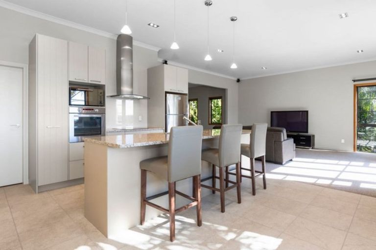 Photo of property in 2 Plane Tree Lane, Tauriko, Tauranga, 3110