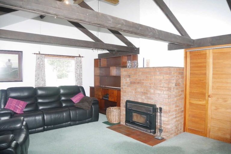 Photo of property in 15 The Quarterdeck, Whitby, Porirua, 5024